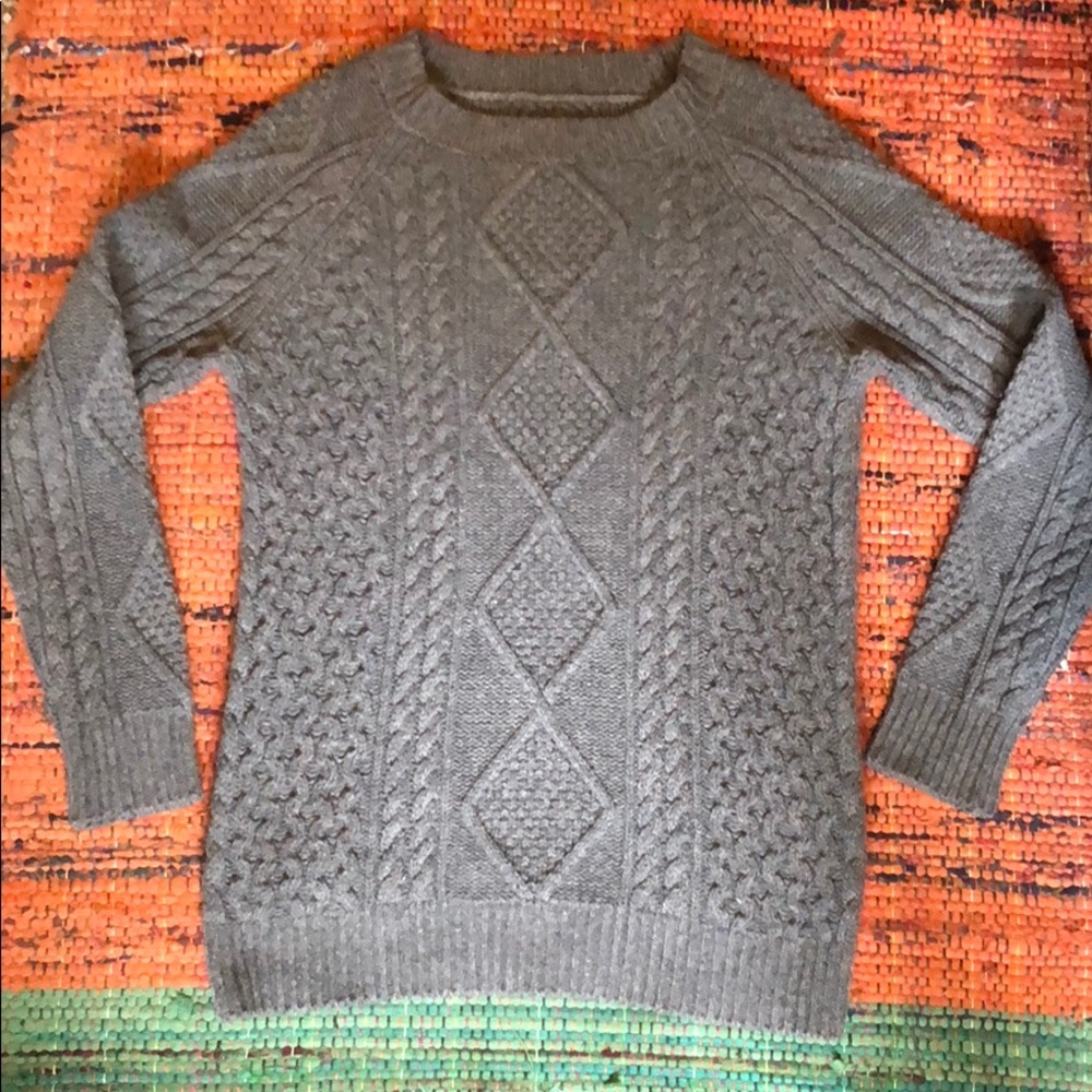 Aritizia oversized wool sweater